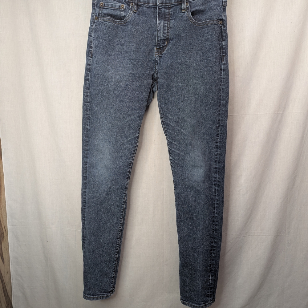 Classic Slim Fit Denim Jeans for Men